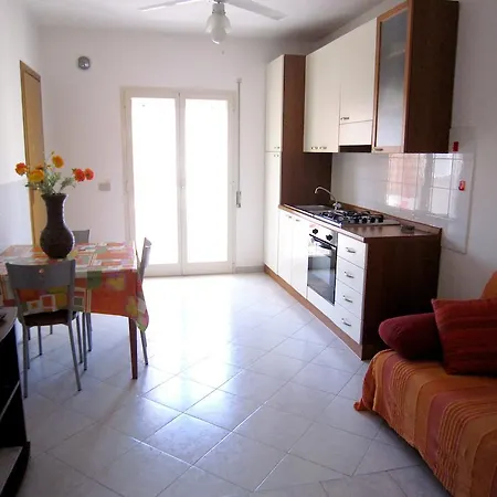 Apartment La Salinella *